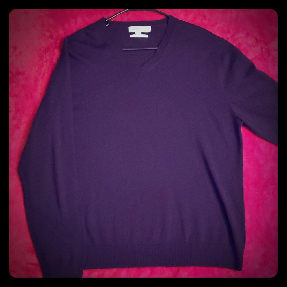 Calvin Klein Mens Purple Vneck Italian Merino Wool